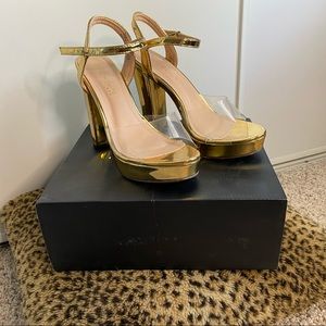 CHASE+CHLOE GOLD MIRROR STRAPPY PLATFORM HEELS